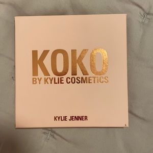 KOKO BY KYLIE COSMETICS Eyeshadow palette